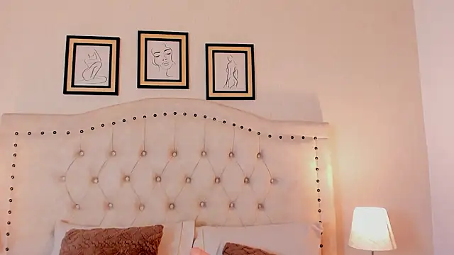 ashly  ms online show from 10/04/25, 06:28