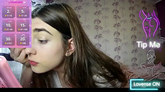 Snapshot of Sofiy_a chatting on 02/05/25, 11:55 Sofiy a online show from 02/05/25, 11:55