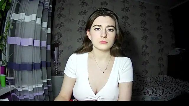 Snapshot of Sofiy_a chatting on 02/23/25, 11:58 Sofiy a online show from 02/23/25, 11:58
