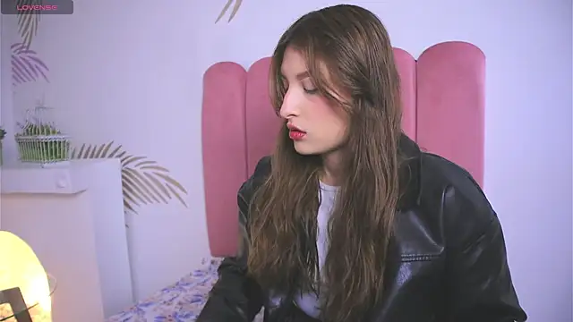 Daisha Riley online show from 03/07/25, 12:45