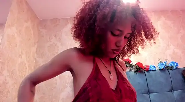 Snapshot of CintiaWalker chatting on 03/19/25, 01:29 CintiaWalker online show from 03/19/25, 01:29