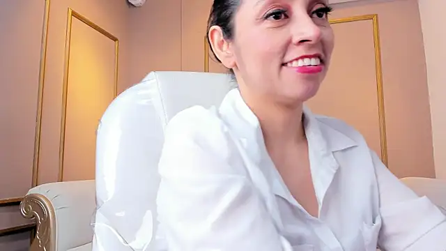 Snapshot of PerlaPreciosa chatting on 09/26/25, 03:54 PerlaPreciosa online show from 09/26/25, 03:54