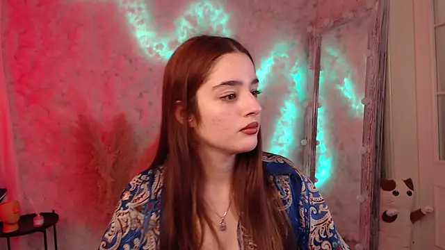 Lolly lipss  online show from 12/19/24, 06:56