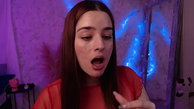 Lolly lipss  online show from 12/23/24, 01:03