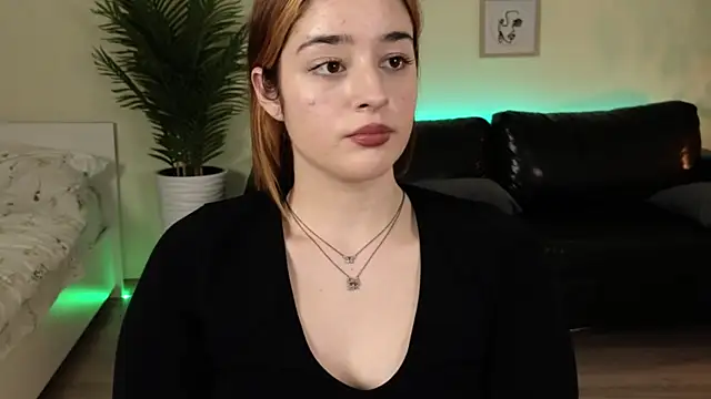 Lolly lipss  online show from 01/05/25, 07:07