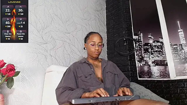 JhonyMiller  online show from 01/04/25, 08:05