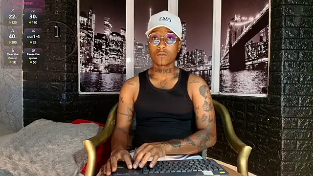JhonyMiller  online show from 01/11/25, 07:59
