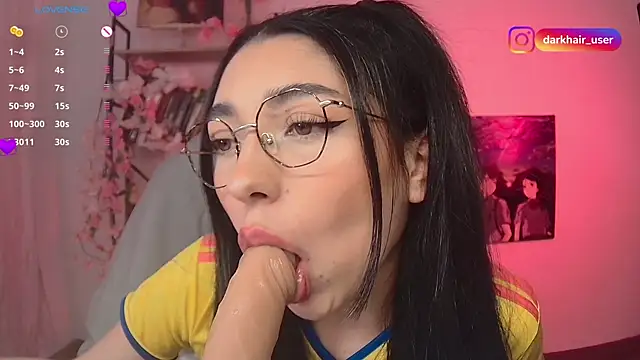 Snapshot of Sweet_Nyx chatting on 06/19/26, 11:19 Sweet Nyx online show from 06/19/26, 11:19