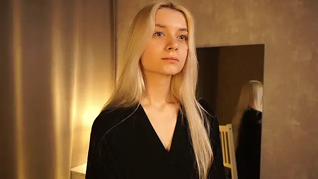 Snapshot of Hi_my_name_is chatting on 02/22/25, 05:46 Hi my name is online show from 02/22/25, 05:46