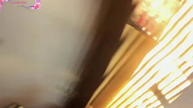 loladupont online show from 01/28/25, 02:42