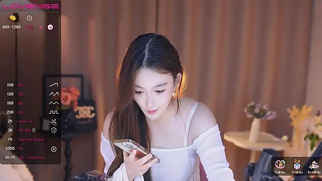 zhdhdbdkx online show from 02/24/25, 10:37