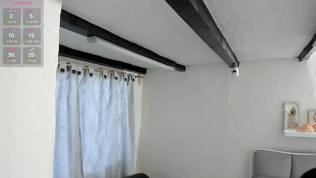 Snapshot of Chlooe_Zoe chatting on 11/09/25, 11:19 Chlooe Zoe online show from 11/09/25, 11:19