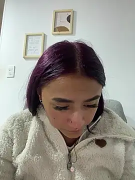 Snapshot of michell_boobs_ chatting on 12/30/24, 02:08 michell boobs online show from 12/30/24, 02:08