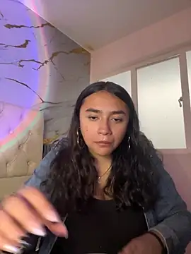 Snapshot of michell_boobs_ chatting on 10/04/25, 01:42 michell boobs online show from 10/04/25, 01:42