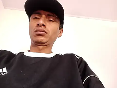 Snapshot of codysmith chatting on 10/31/25, 01:45 codysmith online show from 10/31/25, 01:45