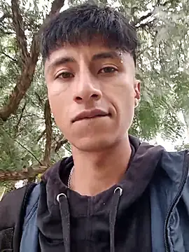 Snapshot of codysmith chatting on 11/27/25, 08:11 codysmith online show from 11/27/25, 08:11