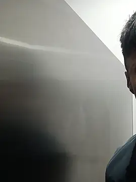 Snapshot of codysmith chatting on 12/01/25, 07:19 codysmith online show from 12/01/25, 07:19