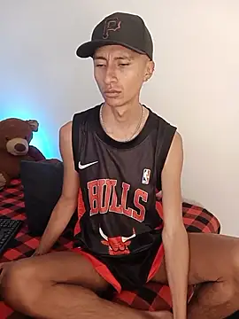 Snapshot of codysmith chatting on 12/14/25, 02:11 codysmith online show from 12/14/25, 02:11