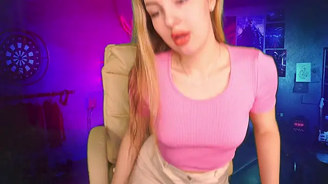 LexxiJoy online show from 03/13/25, 07:31