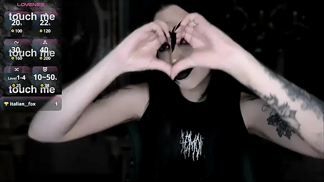 Snapshot of alexx_succubus chatting on 03/06/25, 06:26 alexx succubus online show from 03/06/25, 06:26