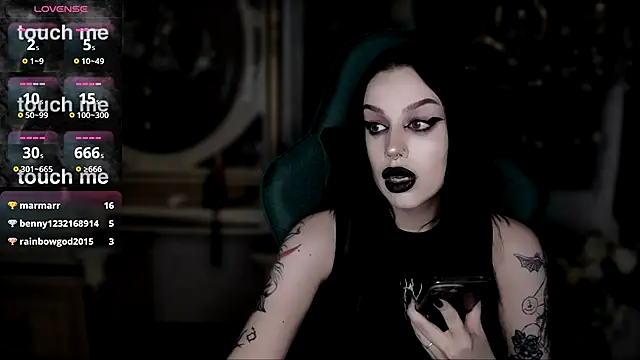 Snapshot of alexx_succubus chatting on 03/07/25, 03:51 alexx succubus online show from 03/07/25, 03:51