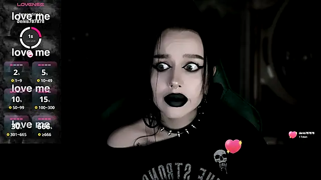 Snapshot of alexx_succubus chatting on 03/10/25, 11:38 alexx succubus online show from 03/10/25, 11:38