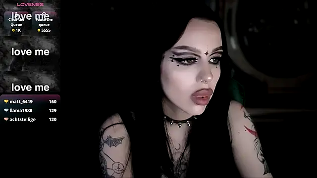 Snapshot of alexx_succubus chatting on 03/22/25, 11:31 alexx succubus online show from 03/22/25, 11:31