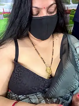 FlatVincy4 online show from 10/13/25, 04:18