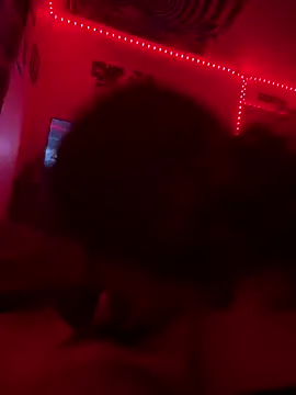 Snapshot of qbaby96 chatting on 12/31/24, 07:53 qbaby96 online show from 12/31/24, 07:53