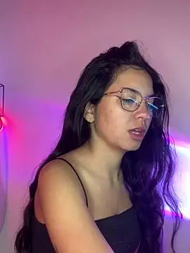 Rosita forever  online show from 01/30/25, 01:10