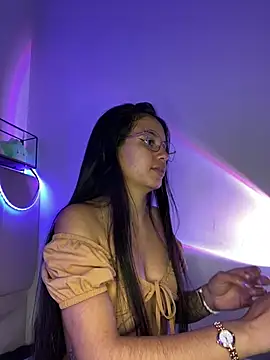 Rosita forever  online show from 02/17/25, 10:03