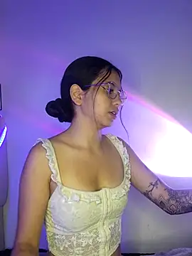Rosita forever  online show from 03/10/25, 03:30