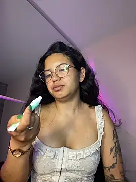 Rosita forever  online show from 04/29/26, 08:29