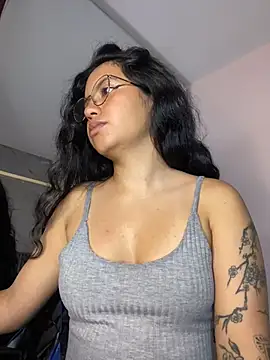 Rosita forever  online show from 06/01/26, 03:14