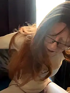 Valerie-4-U online show from 10/25/25, 08:55