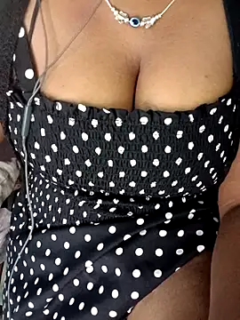 Tamilbigboobie online show from 10/28/25, 07:56