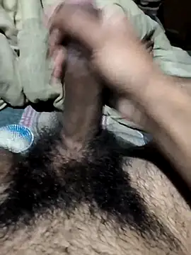 Snapshot of sasuke782 chatting on 10/15/25, 01:33 sasuke782 online show from 10/15/25, 01:33