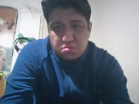 Snapshot of manolo666hot chatting on 01/10/26, 05:26 manolo666hot online show from 01/10/26, 05:26