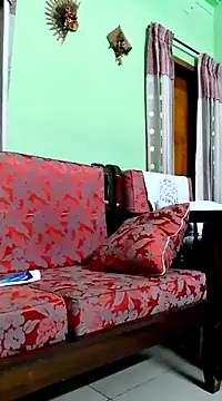 Snapshot of GildanK18 chatting on 03/10/25, 05:50 GildanK18 online show from 03/10/25, 05:50