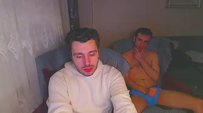 handsomeee04 online show from 01/14/25, 02:50