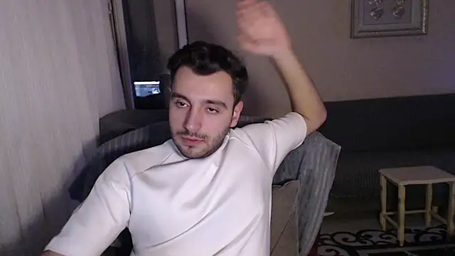 handsomeee04 online show from 10/02/25, 10:06