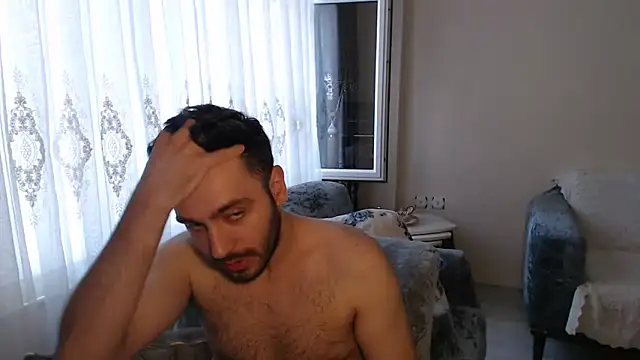 handsomeee04 online show from 06/23/26, 03:15