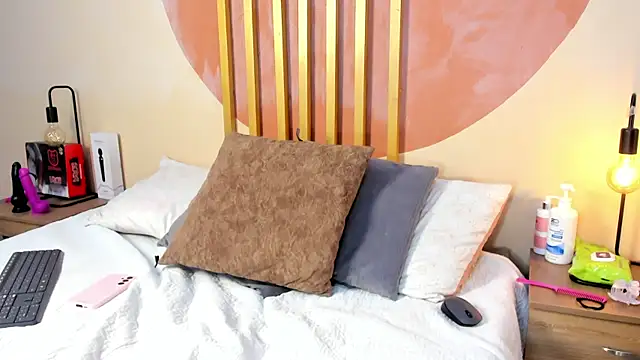 Nicole Angels  online show from 07/08/26, 08:13
