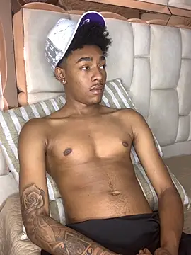 Snapshot of Boy_cock18 chatting on 10/18/25, 04:52 Boy cock18 online show from 10/18/25, 04:52