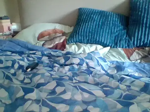 andreiwhite2  online show from 06/08/26, 12:27