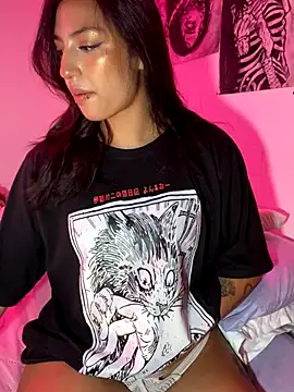 Snapshot of lauuraww chatting on 09/24/25, 09:45 lauuraww online show from 09/24/25, 09:45