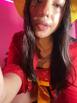 Snapshot of lauuraww chatting on 10/26/25, 07:42 lauuraww online show from 10/26/25, 07:42