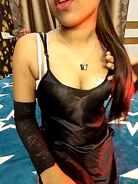 Snapshot of Little__Lia chatting on 02/28/25, 12:31 Little Lia online show from 02/28/25, 12:31