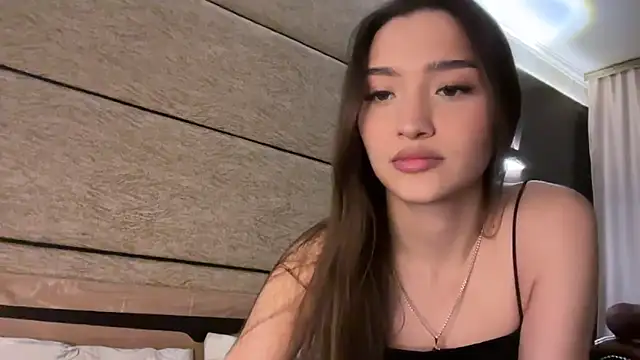 Snapshot of MilenaMilven chatting on 01/01/25, 03:57 MilenaMilven online show from 01/01/25, 03:57