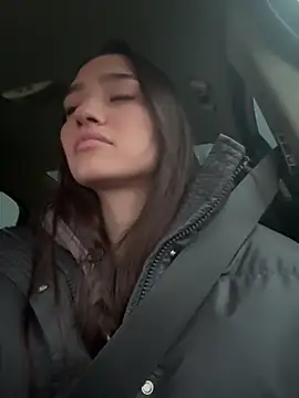 Snapshot of MilenaMilven chatting on 01/19/25, 12:39 MilenaMilven online show from 01/19/25, 12:39